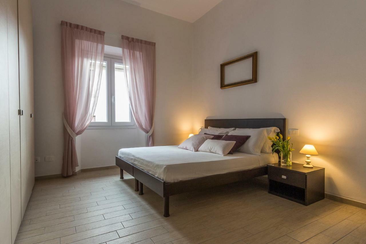 Emma & Olga Apartments -In The City Centre- Florencia Exterior foto
